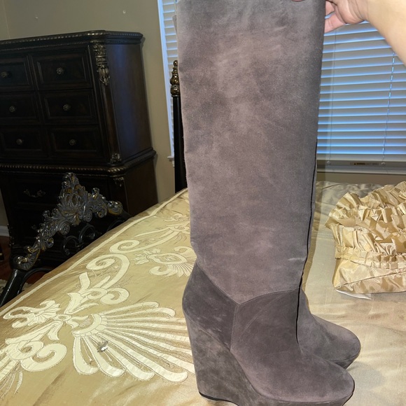 Stuart Weiztman wedge knee high boots 8.5 - Picture 4 of 5